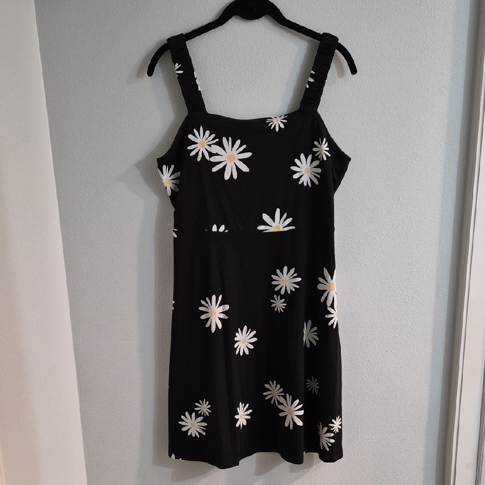 Black Cotton Daisy Sun Dress